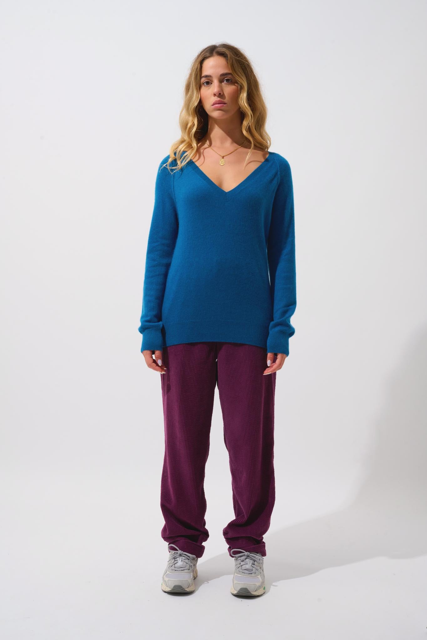 GIUSALET peacock v-neck sweater 100% cashmere