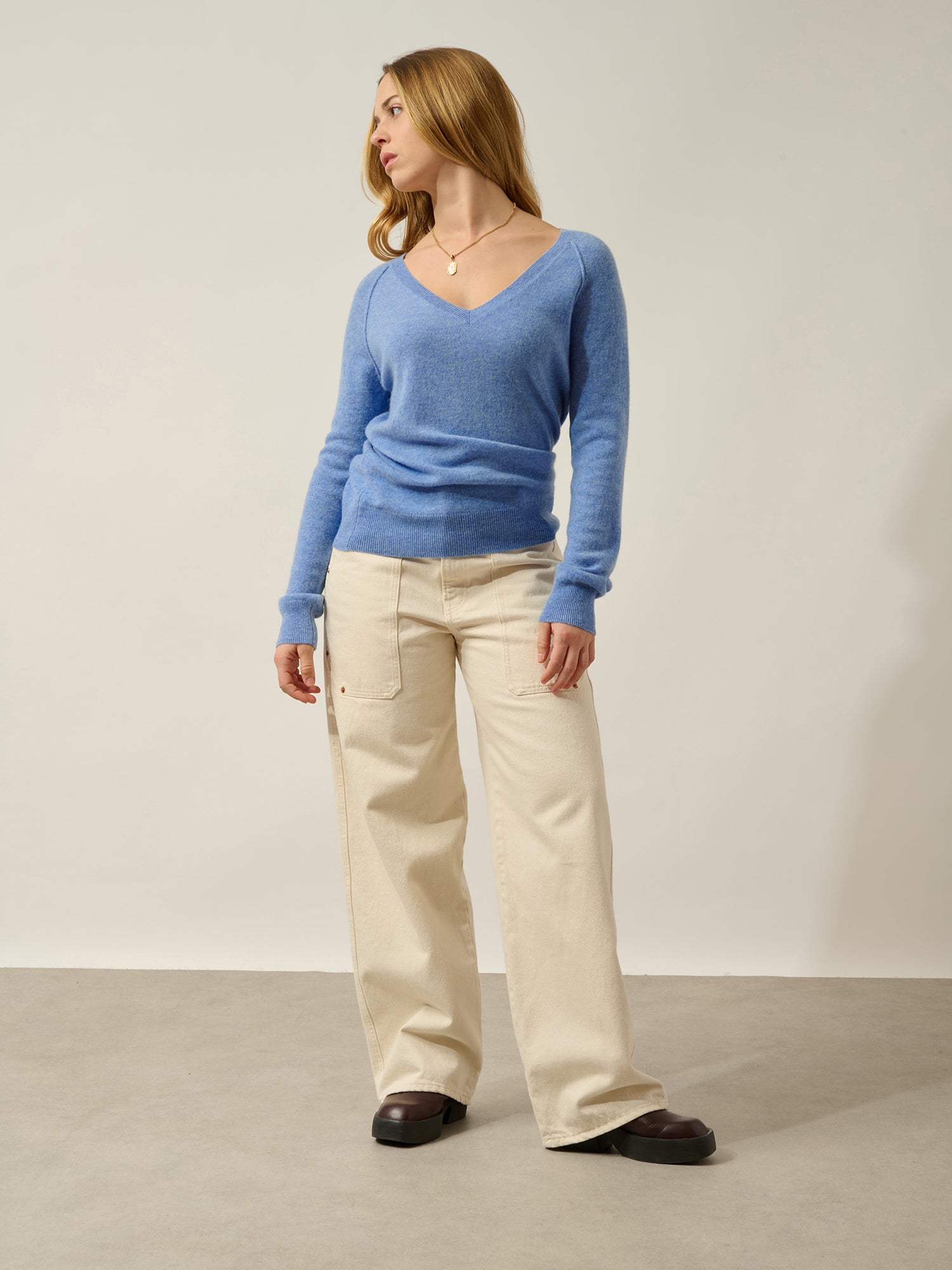 GIUSALET v-neck sweater sky 100% cashmere