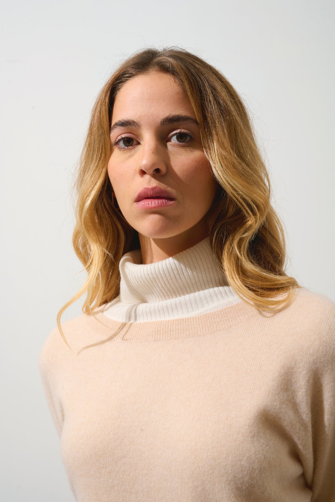 GOLÉON pull chauve souris sable 100% cachemire