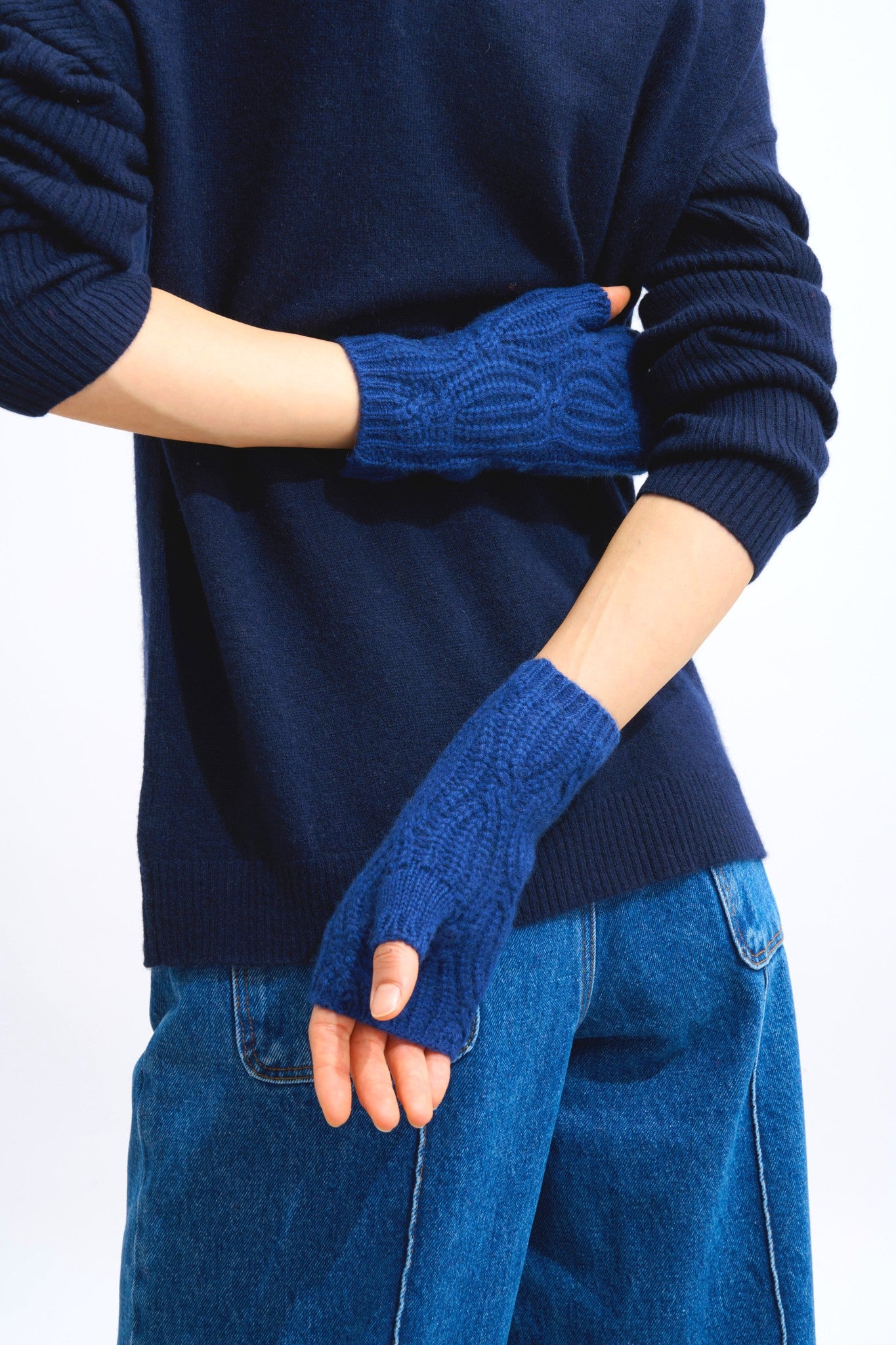 iris mitaines 6 fils minuit 100% cachemire