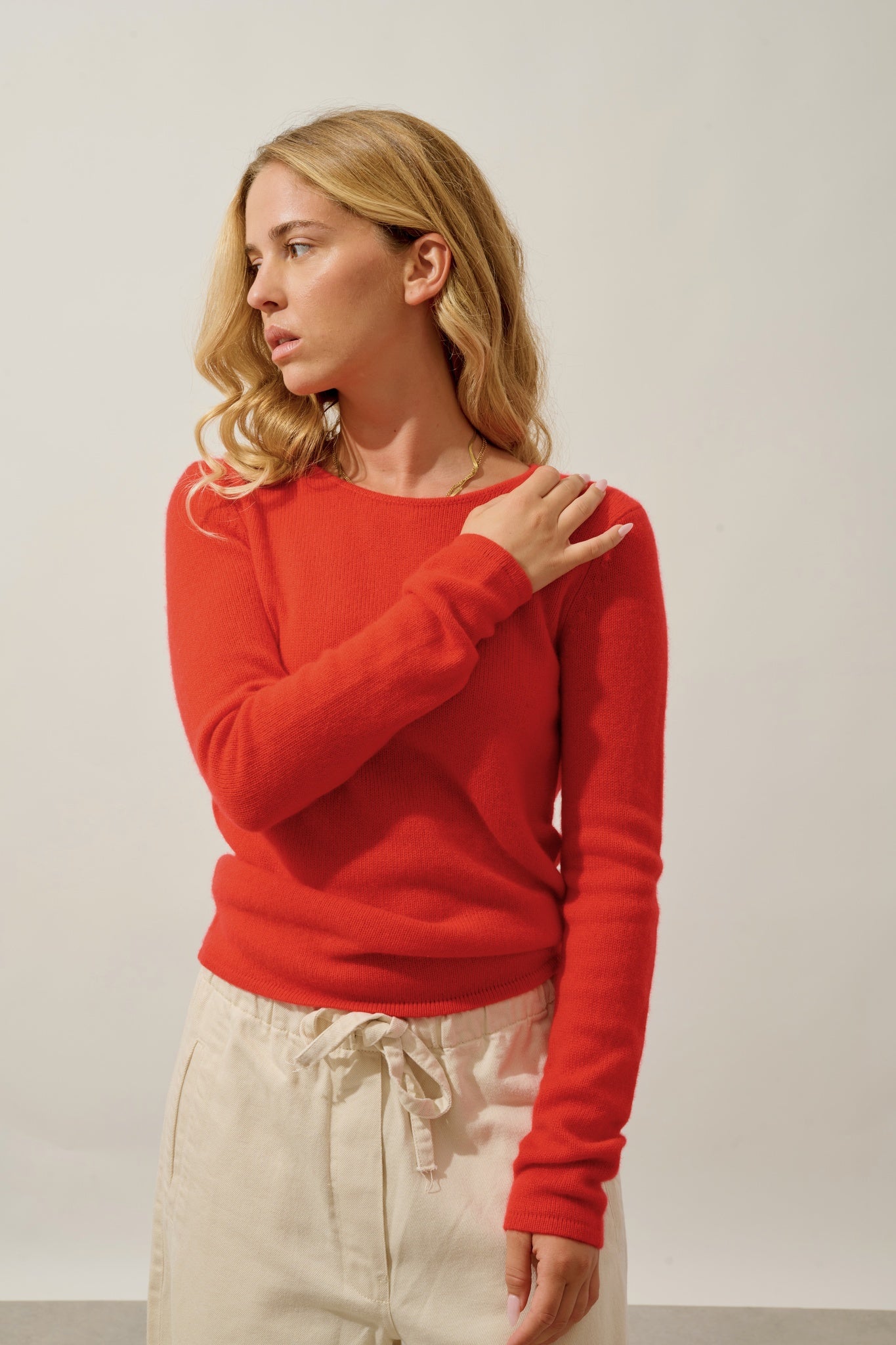 IVY 4-thread round-neck sweater carmine 100% cashmere