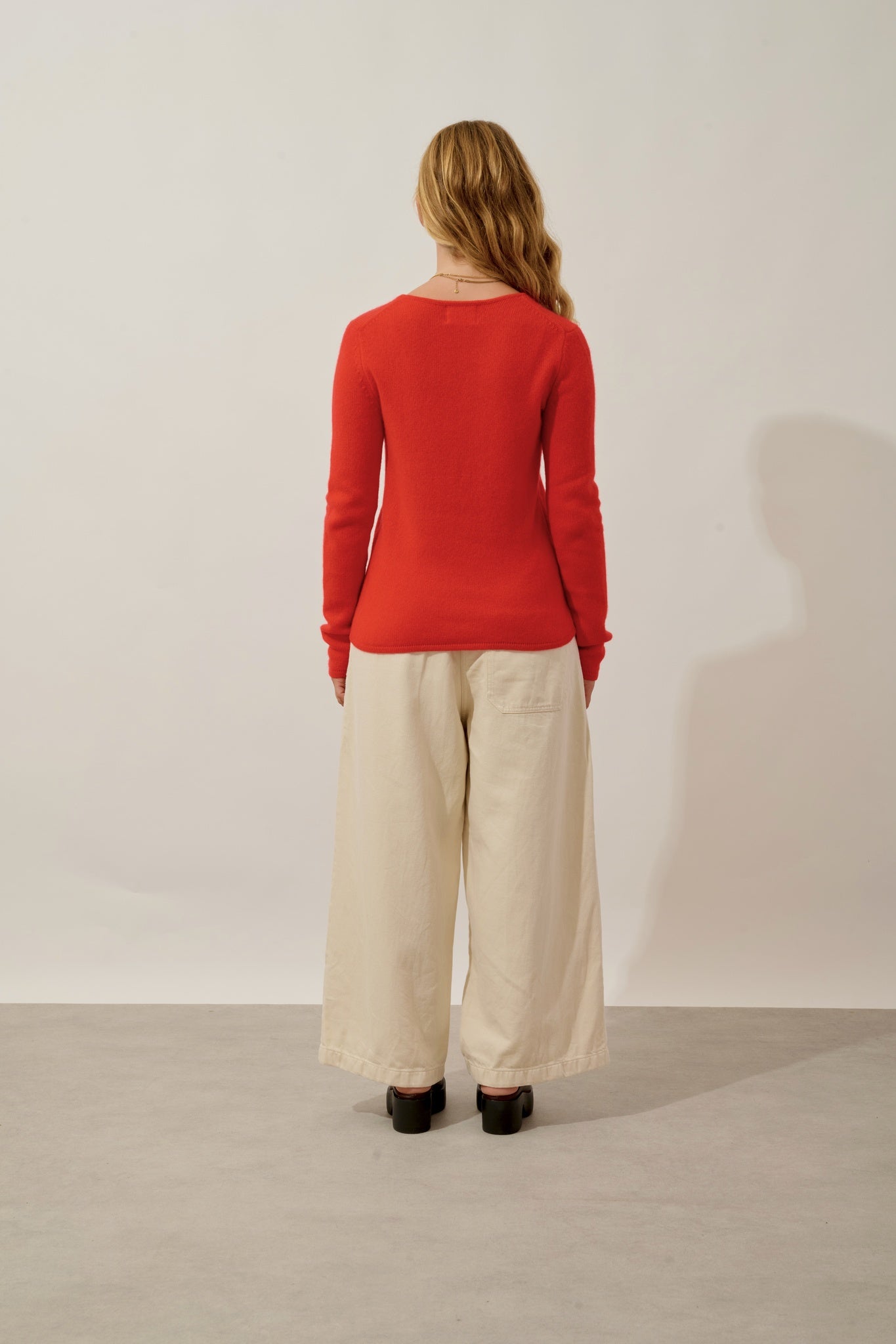 IVY 4-thread round-neck sweater carmine 100% cashmere