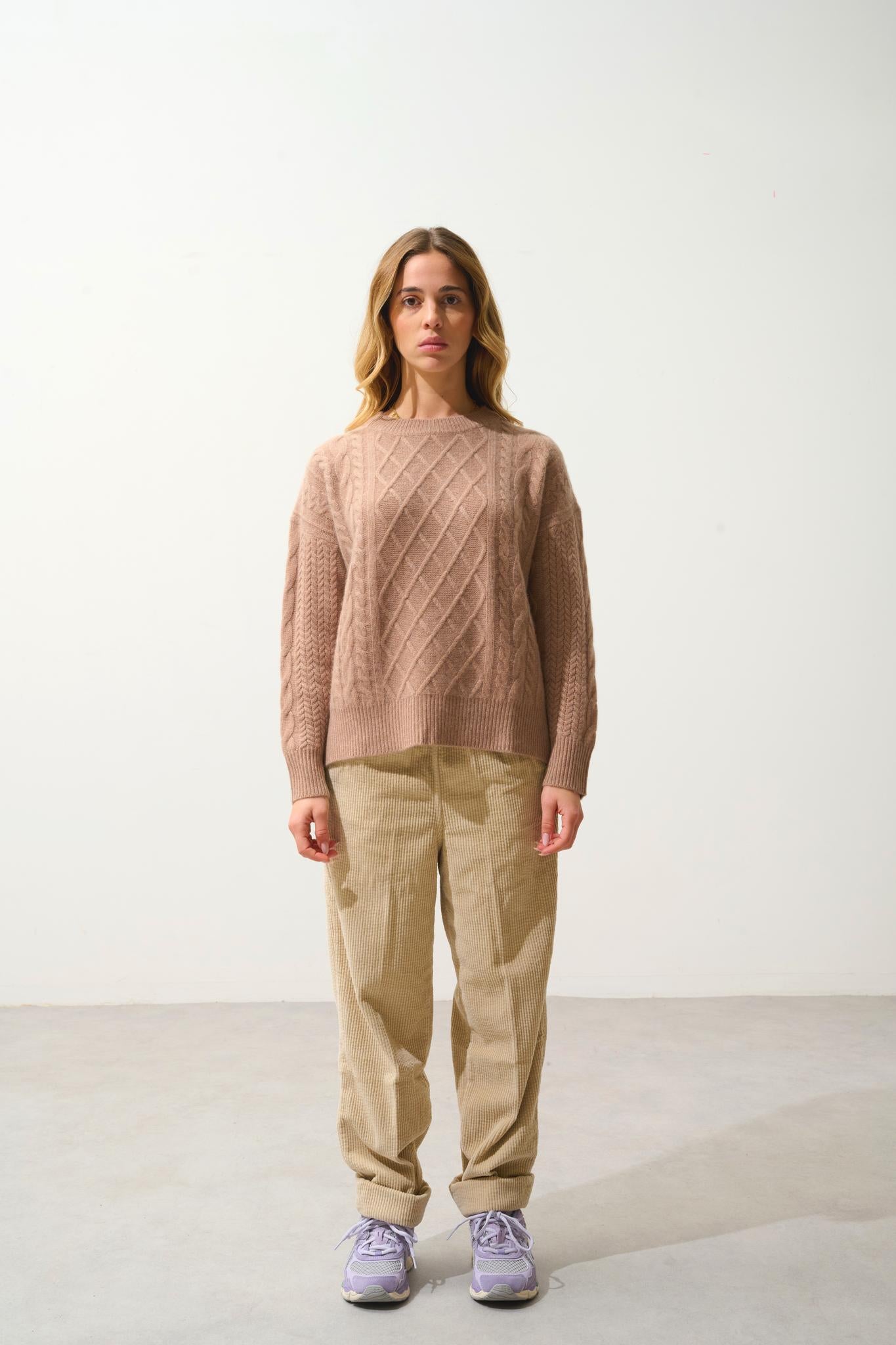 JAMPA pull col rond fentes côtés 6 fils camel chiné 100% cachemire