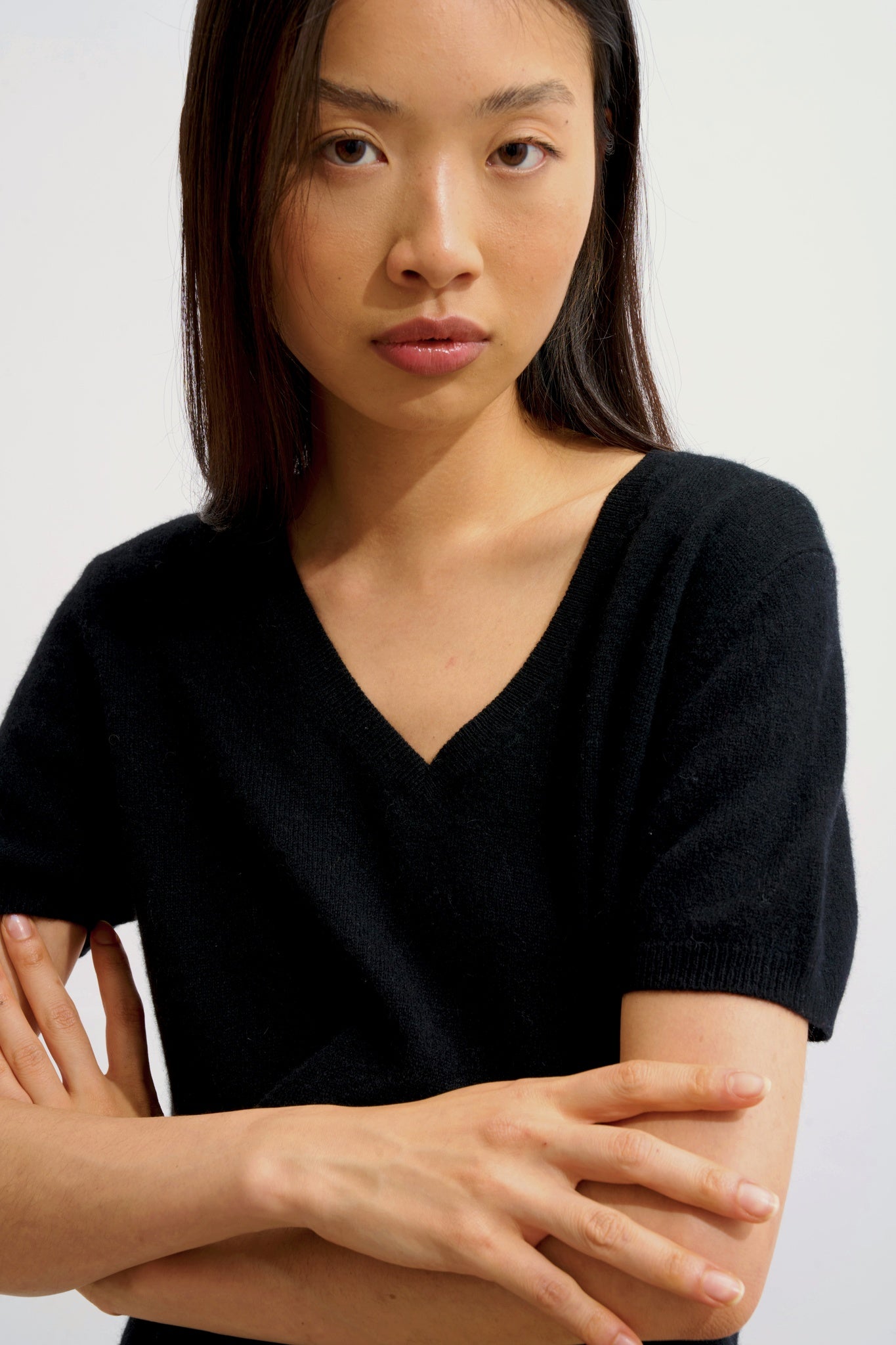 KALI thirt v-neck schwarz 100% Kaschmir