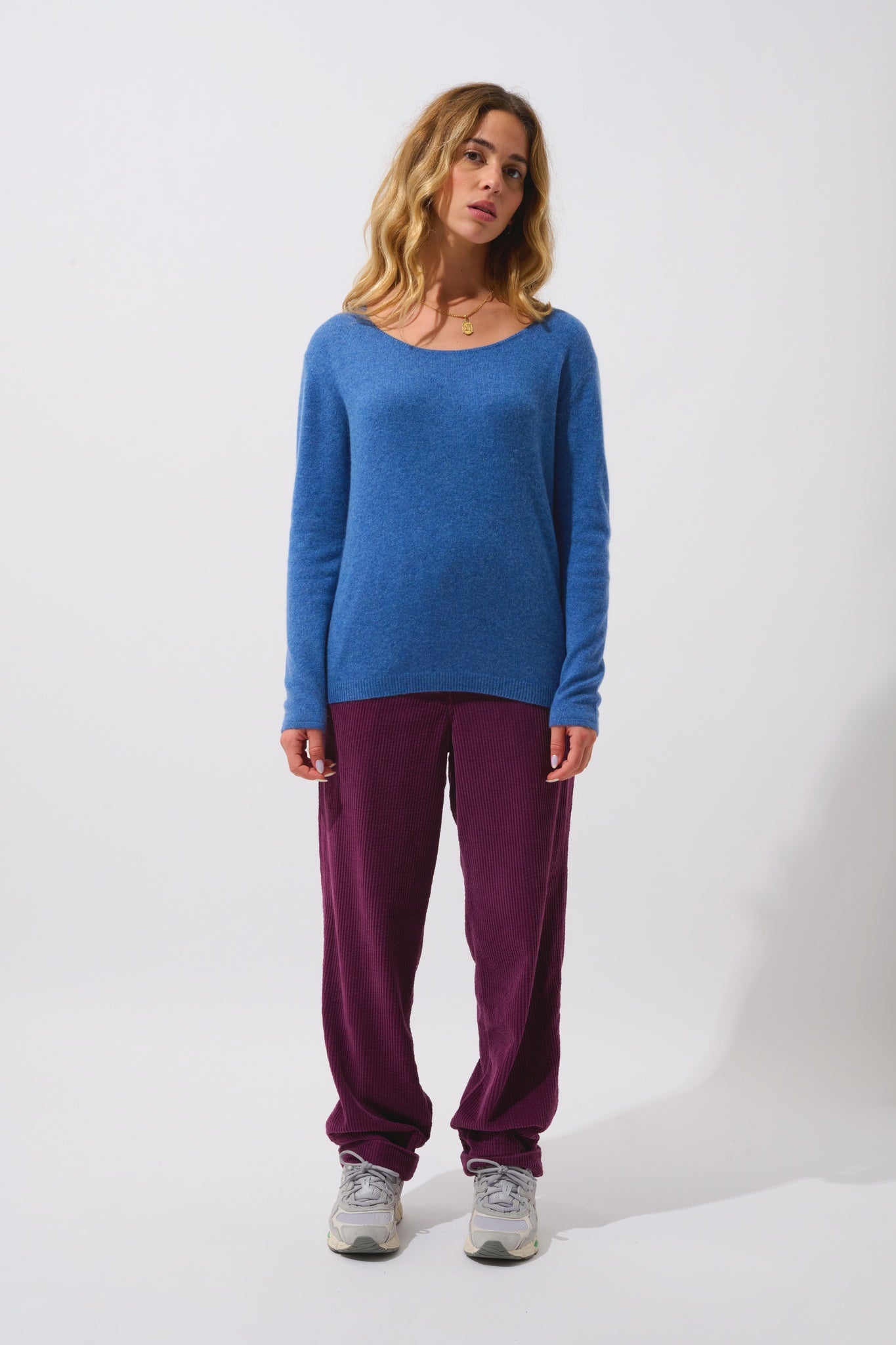 LANFON Pullover mit Bootsausschnitt in Denimblau aus 100% Kaschmir