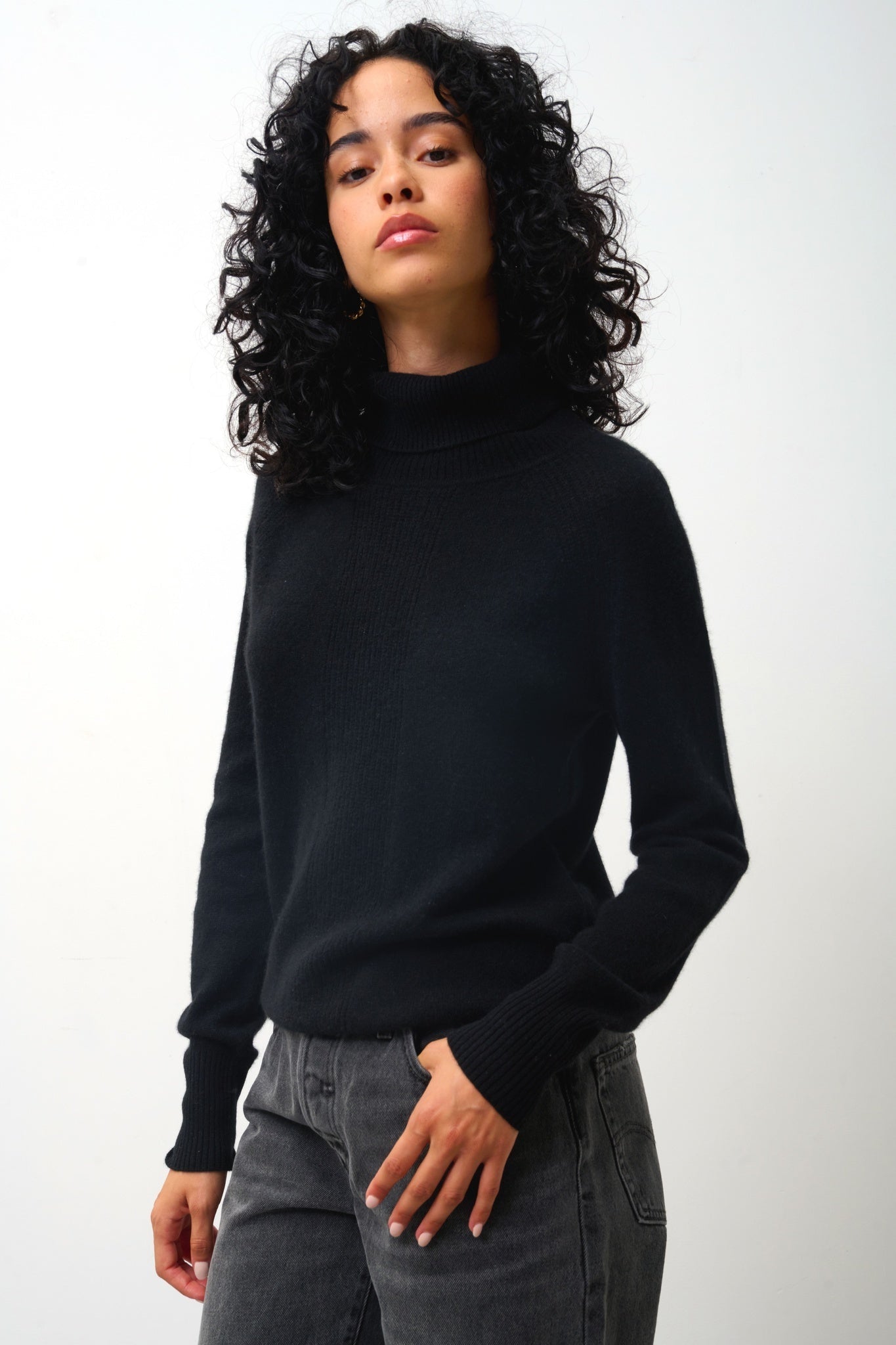 LILLY black turtleneck sweater 100% cashmere