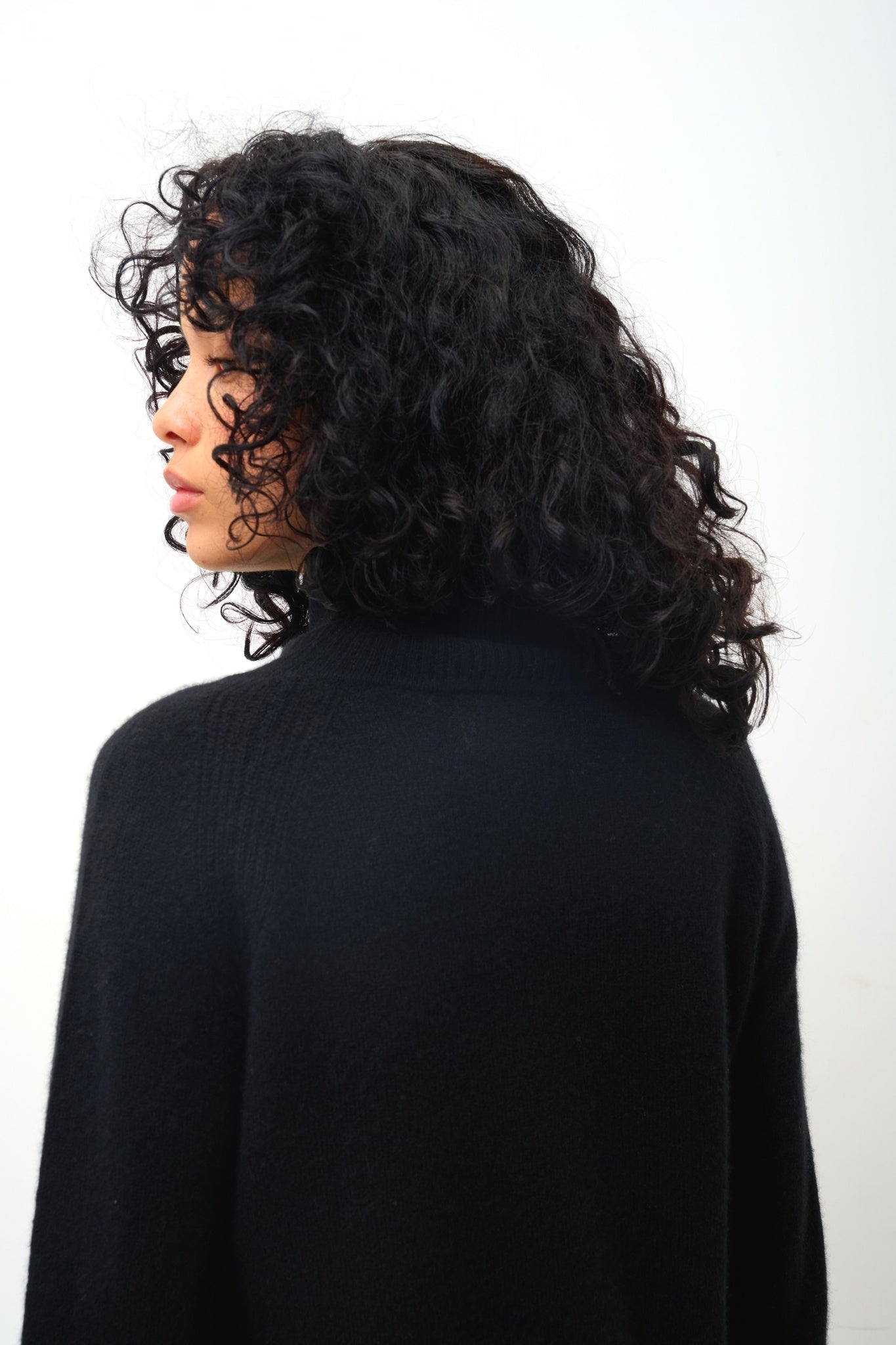 LILLY black turtleneck sweater 100% cashmere