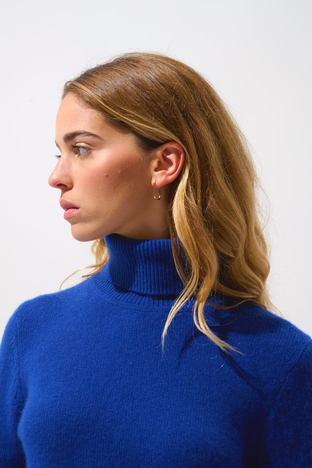 LINDA Rollkragenpullover 4 Fäden ultramarin 100% Kaschmir