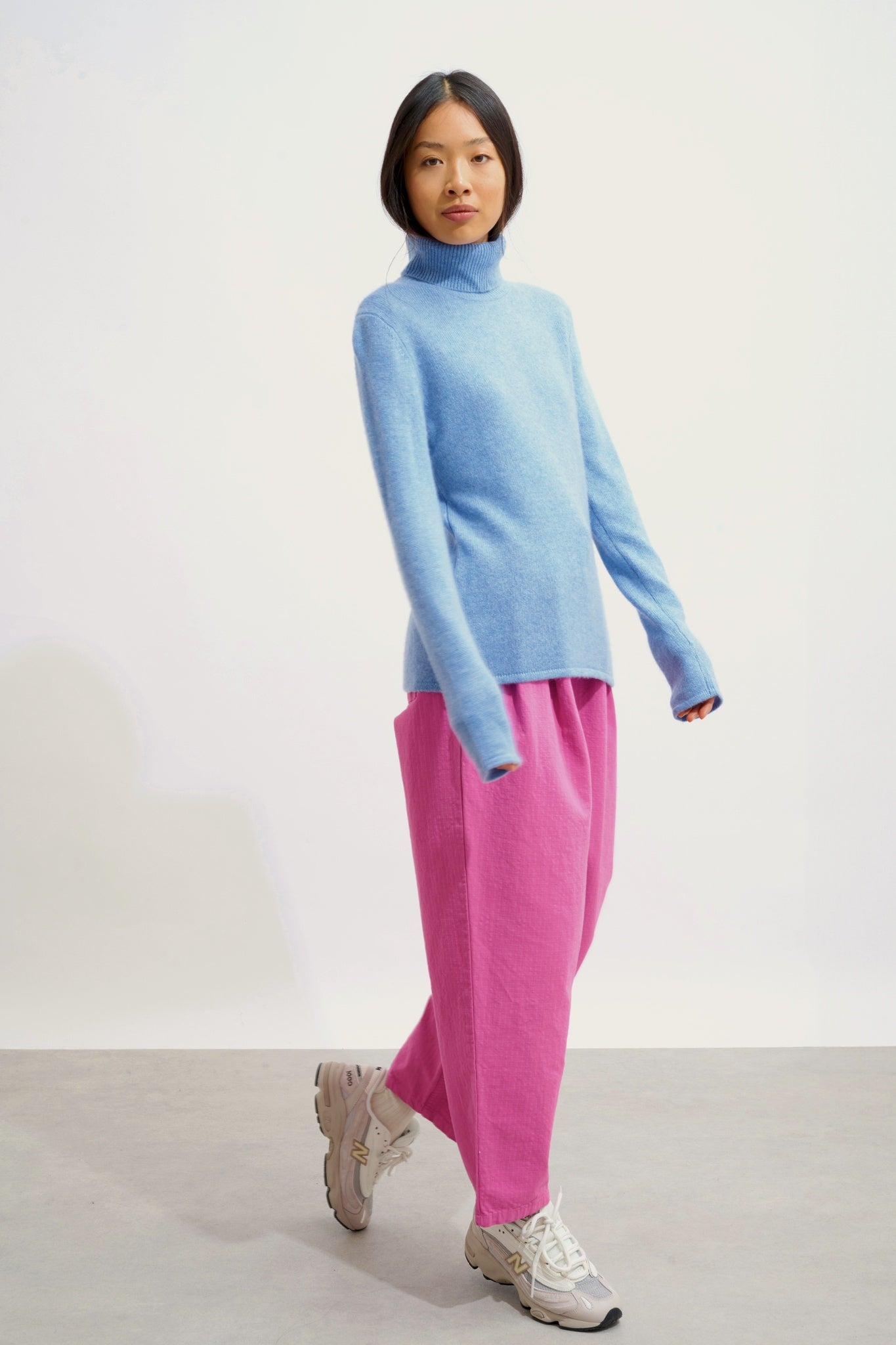 LINDA Rollkragenpullover 4 Fäden sky 100% Kaschmir