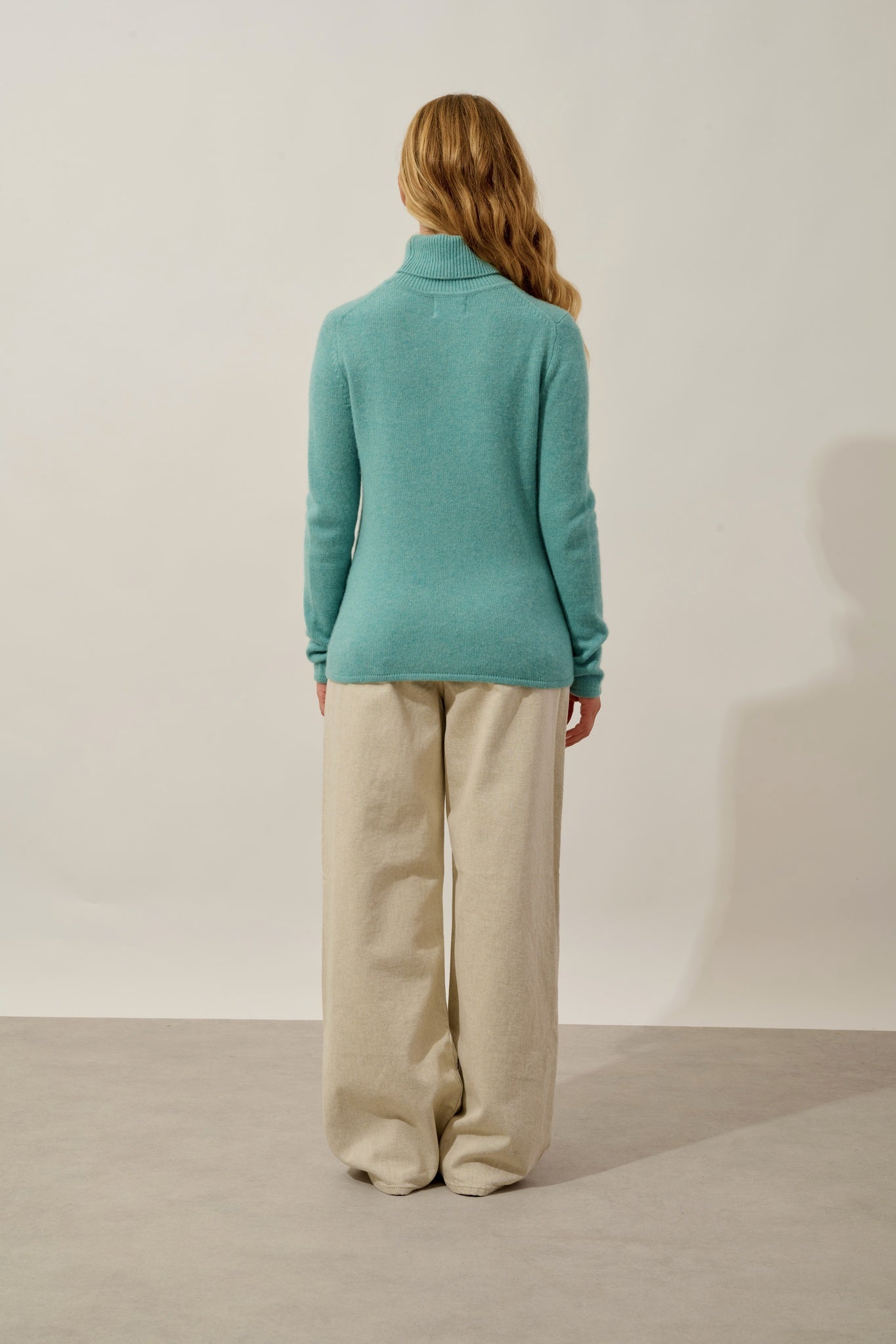 LINDA pull col roulé 4 fils vert chiné 100% cachemire