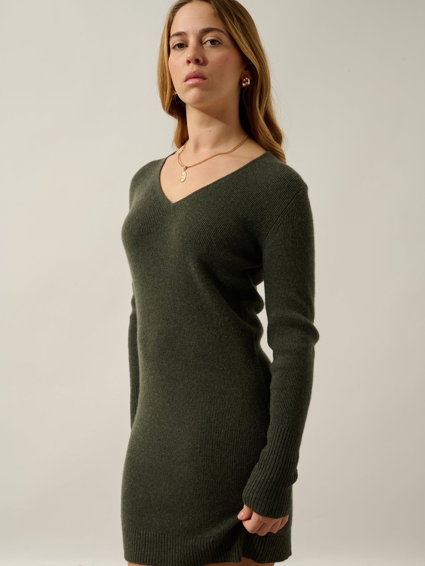 MAEN robe col v kaki chiné 100% cachemire