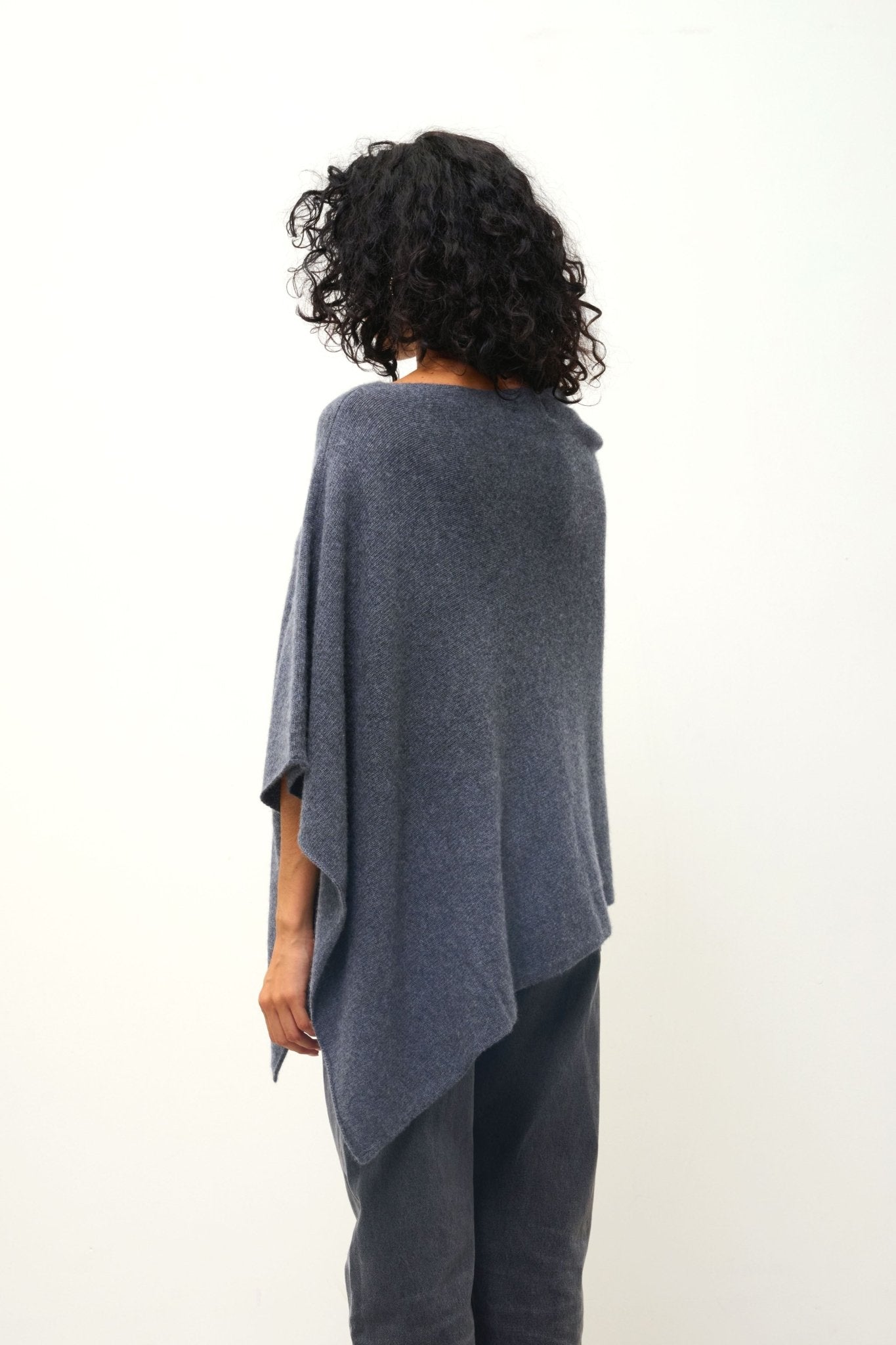 MERYL poncho 4 fils anthracite chiné 100% cachemire