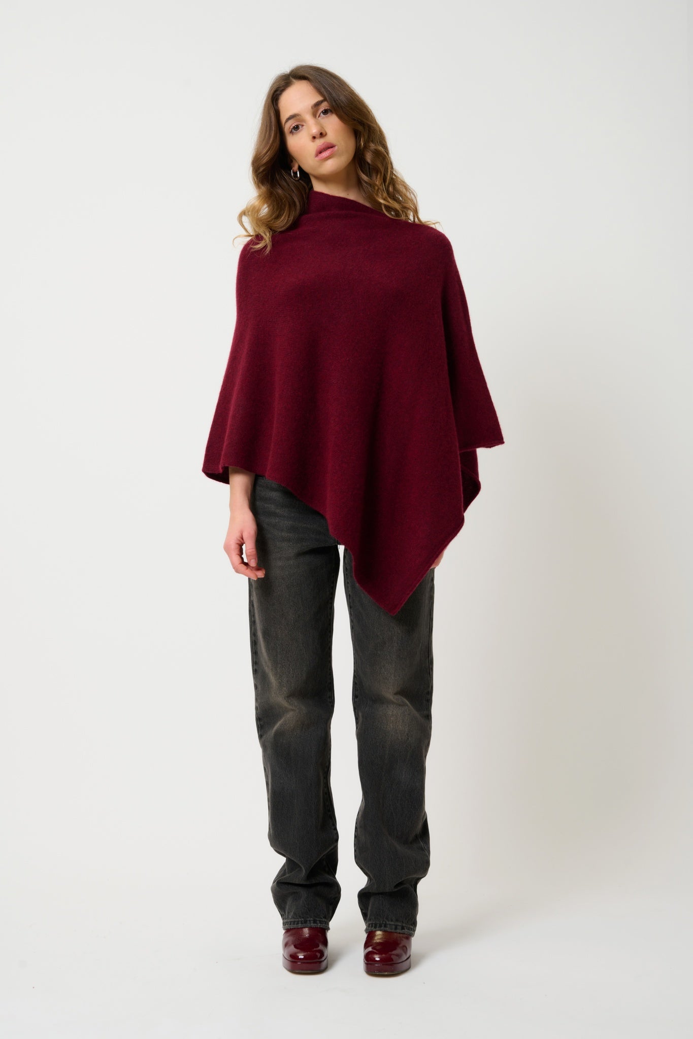 MERYL 4-lagiger Cranberry-melierter Poncho, 100 % Kaschmir