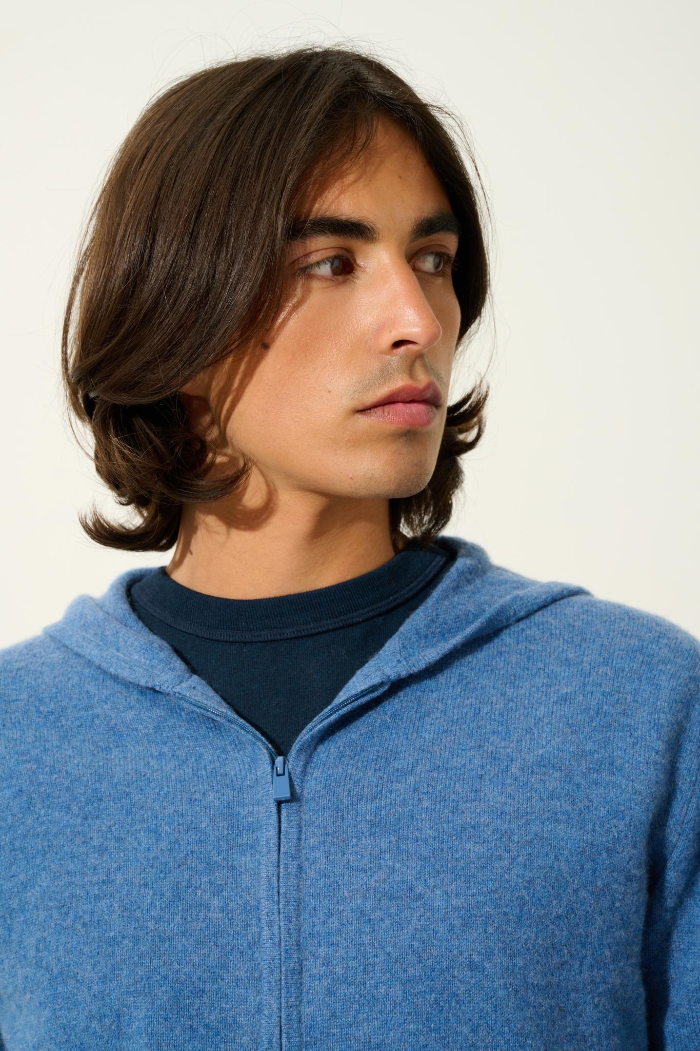 NEURRE Weste mit Reißverschluss und Kapuze in Denimblau 100% Kaschmir