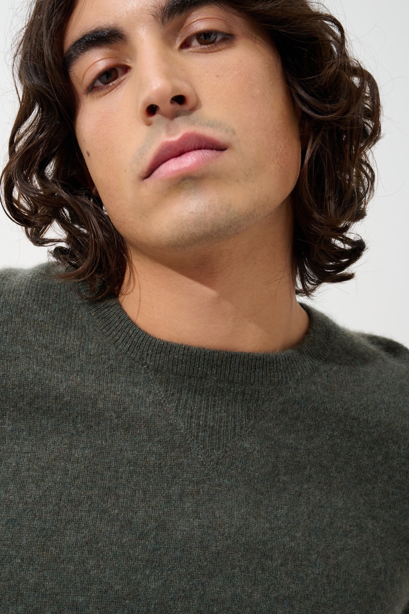 NOLAN pull col rond kaki chiné 100% cachemire