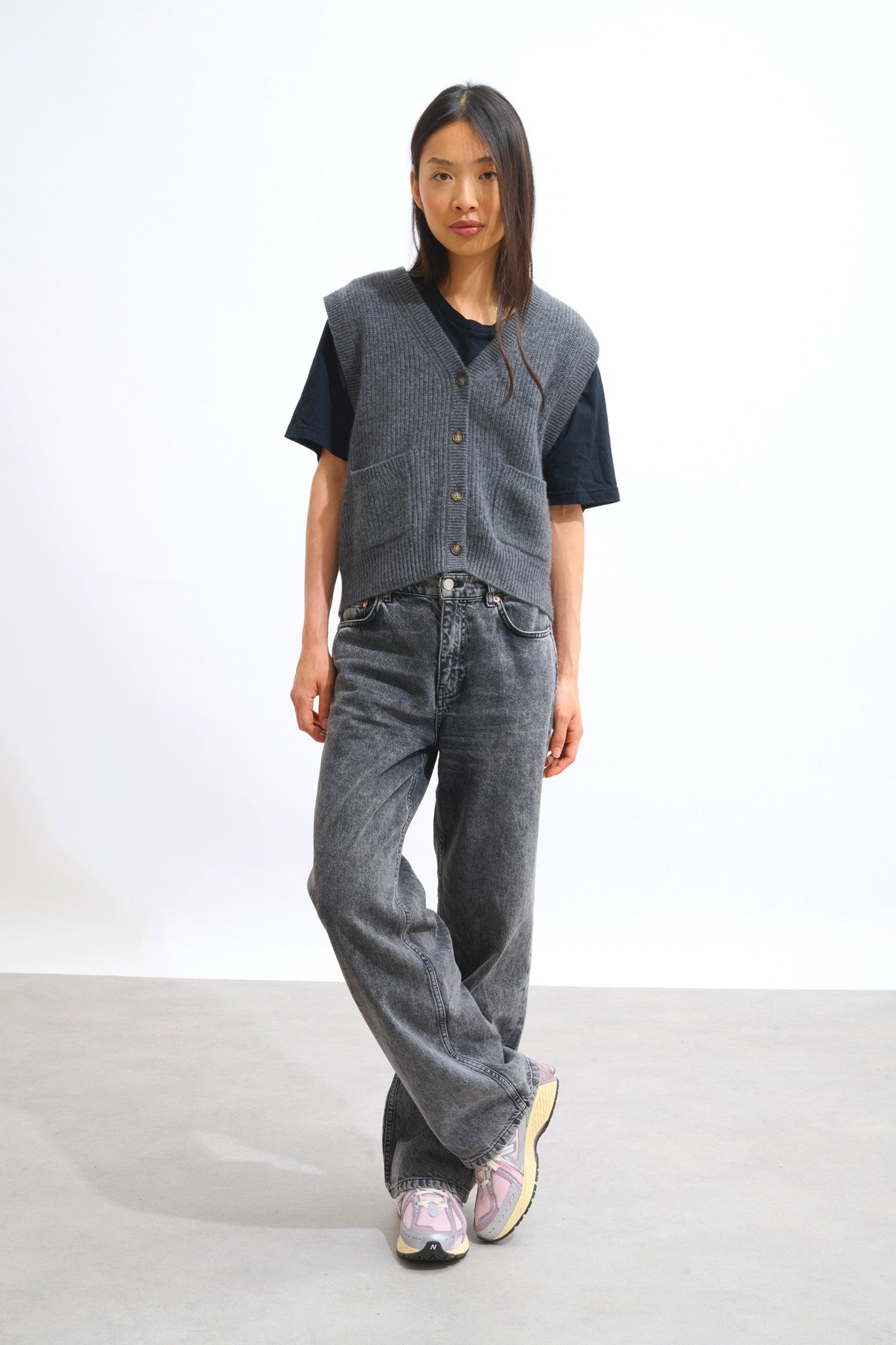 rosavia cardigan col v sans manches 4 fils anthracite chiné 100% cachemire