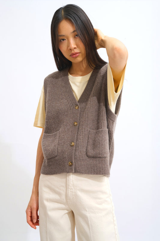 rosavia cardigan col v sans manches 4 fils taupe chiné 100% cachemire