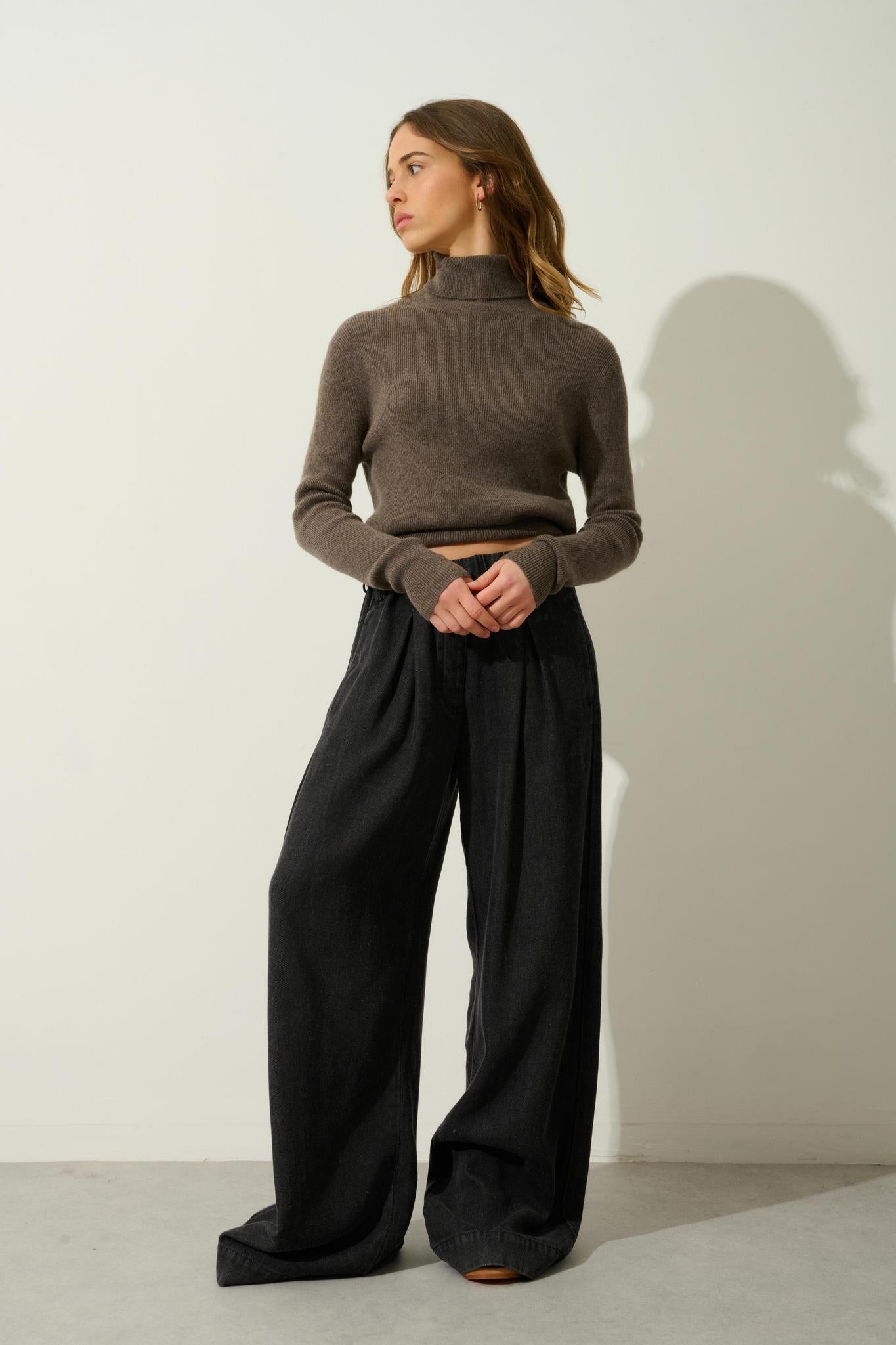 SUZIE Taupe Heather Rollkragenpullover 100% Kaschmir