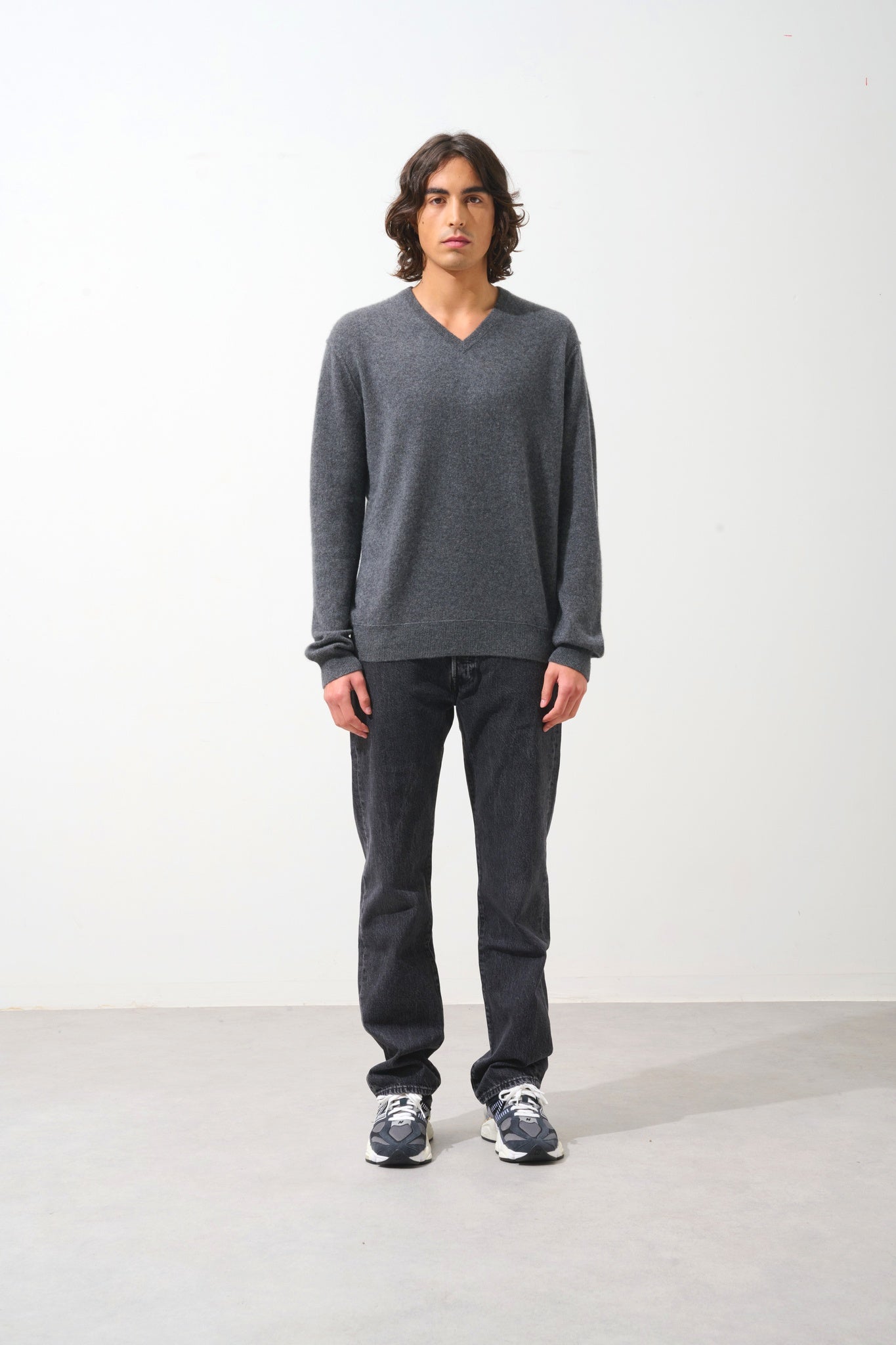 TIMEO v-neck sweater anthracite mottled 100% cashmere