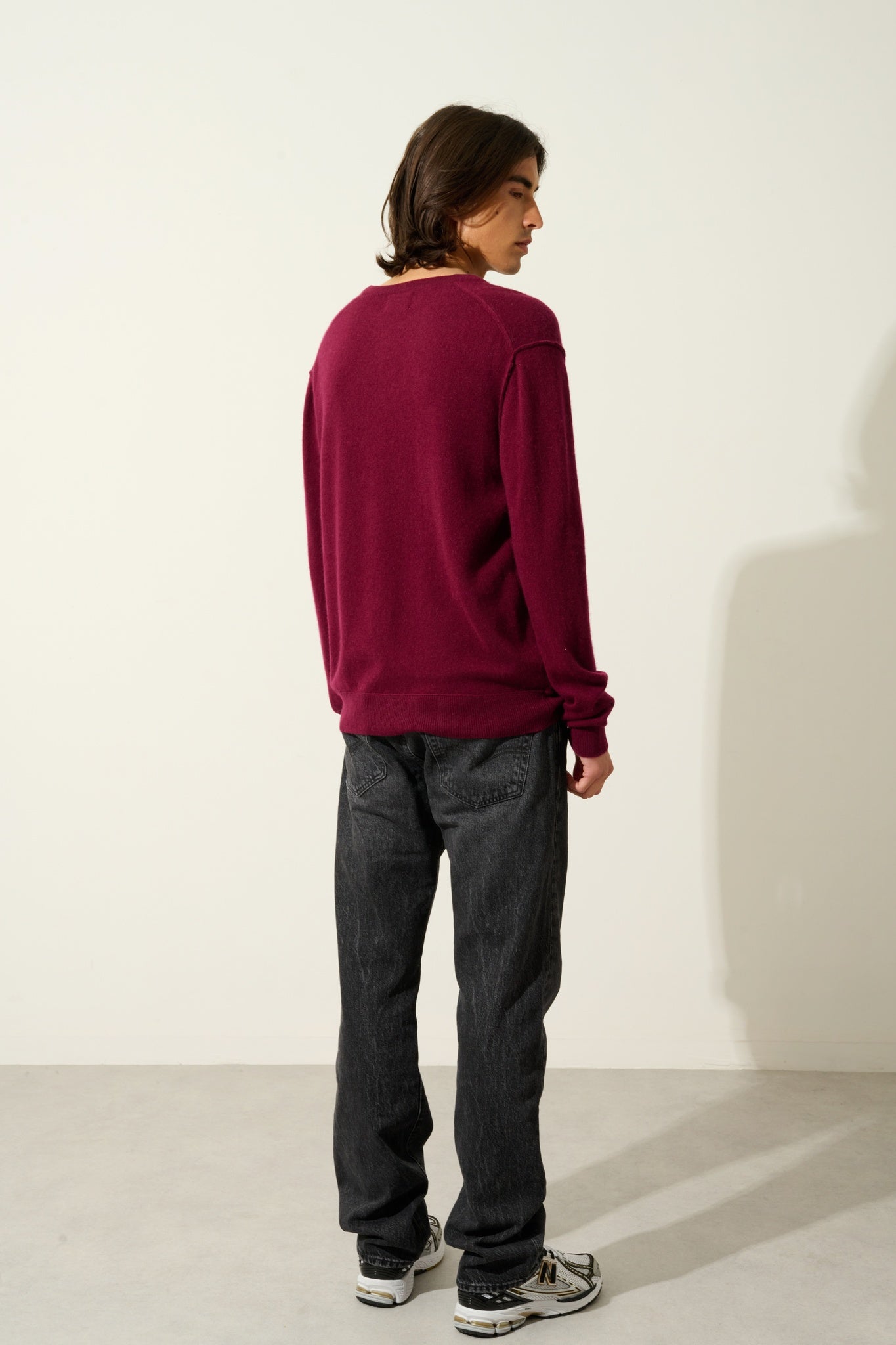 TIMEO burgundy v-neck sweater 100% cashmere