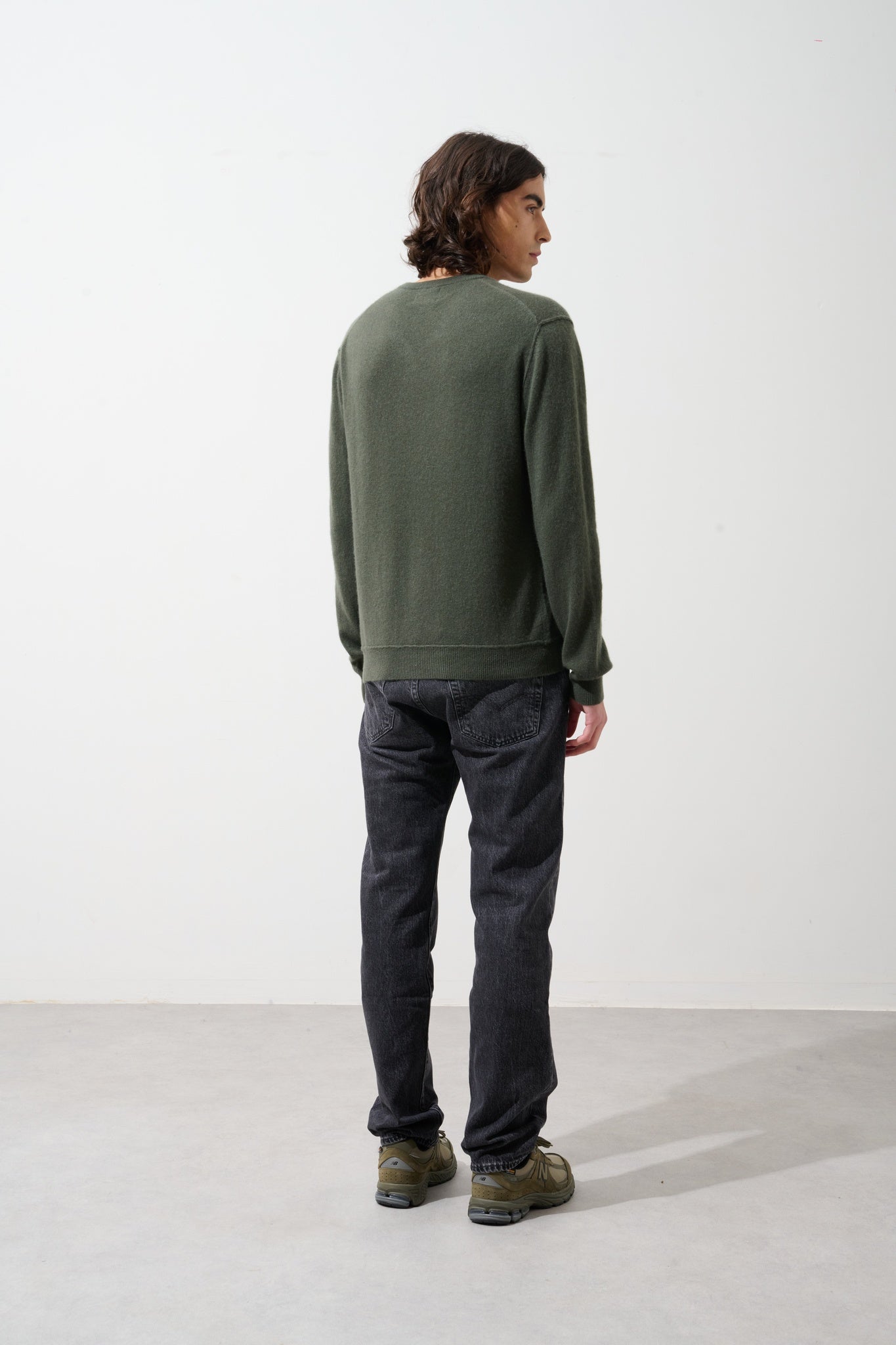 TIMEO pull col v kaki 100% cachemire