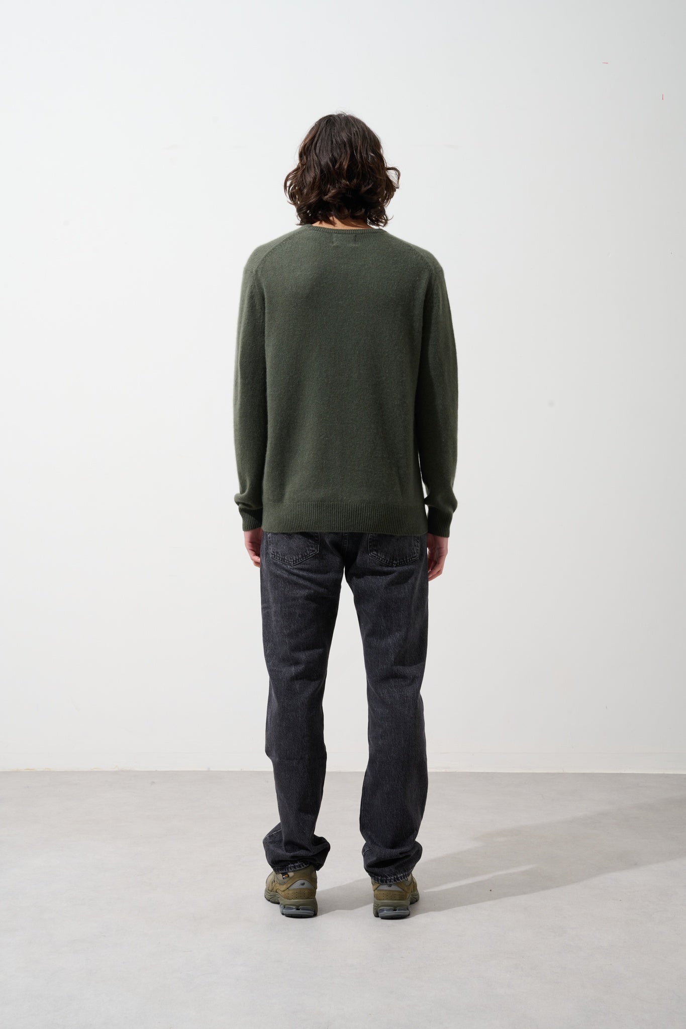 VICTO pull col rond 4 fils kaki 100% cachemire