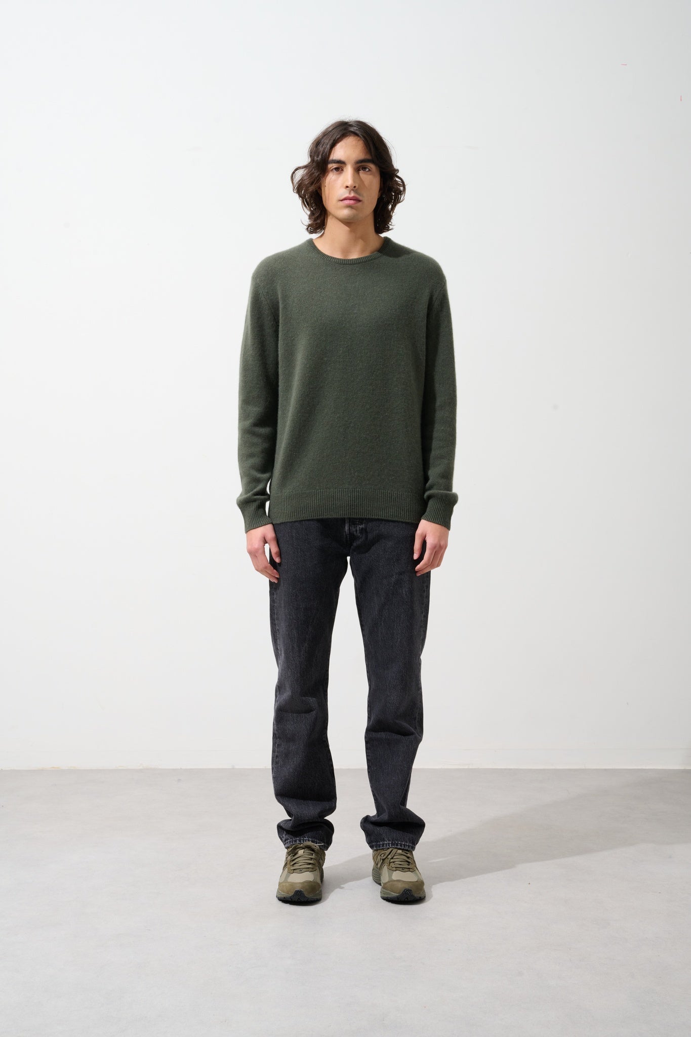 VICTO pull col rond 4 fils kaki 100% cachemire