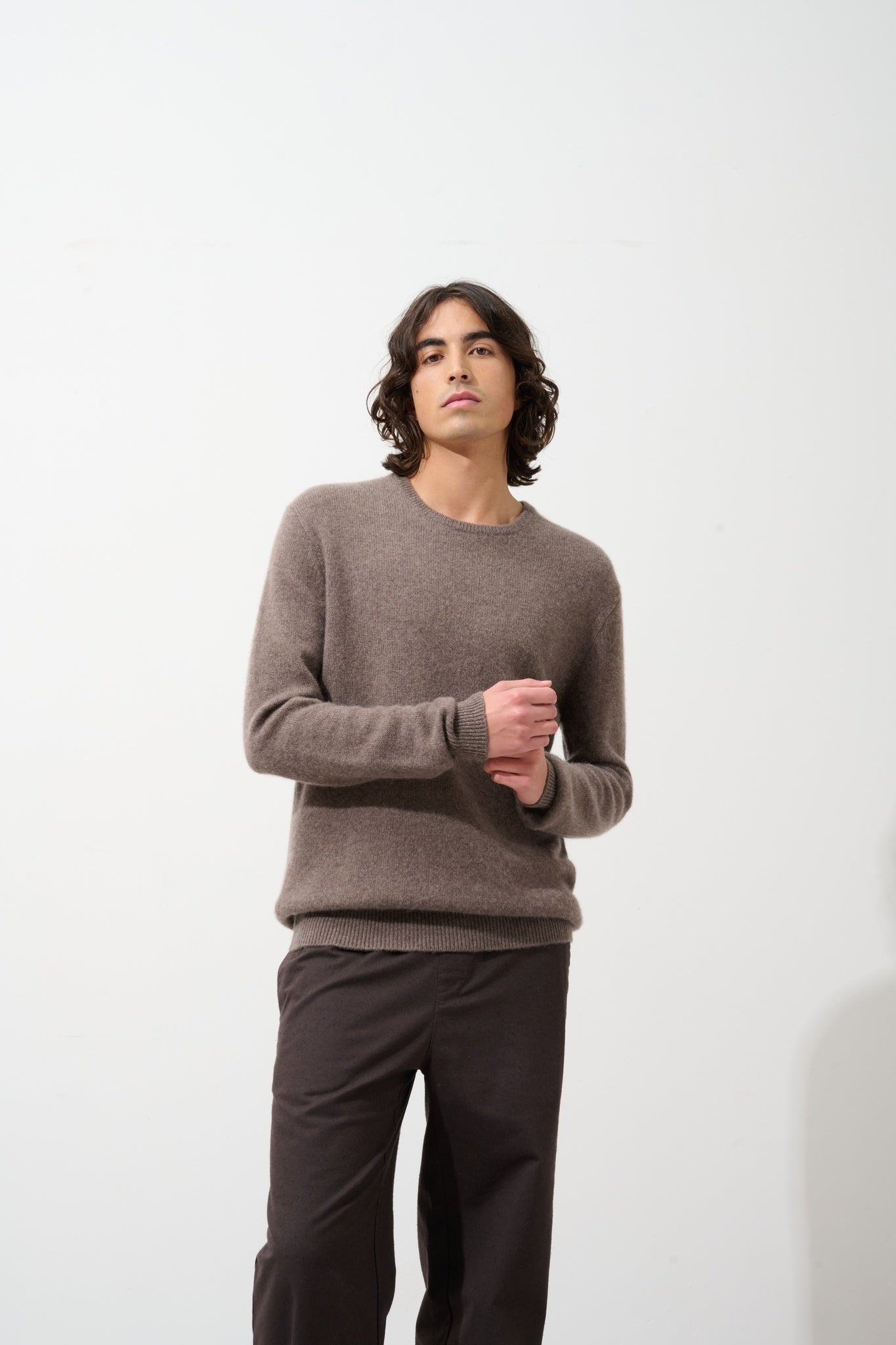 VICTO pull col rond 4 fils taupe chiné 100% cachemire