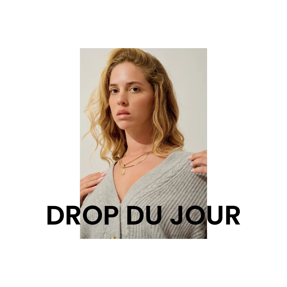 Femme en cardigan en cachemire gris, Drop du jour