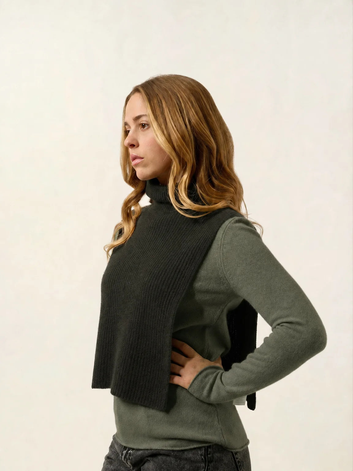 SIV Poncho Ouvert Col Roulé 4 Fils Kaki Chiné