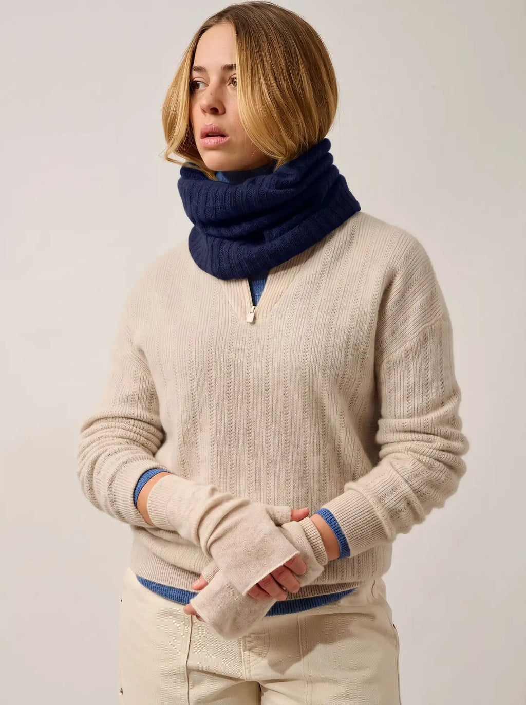 FLORIAN Tour de Cou 6 Fils Bleu Marine