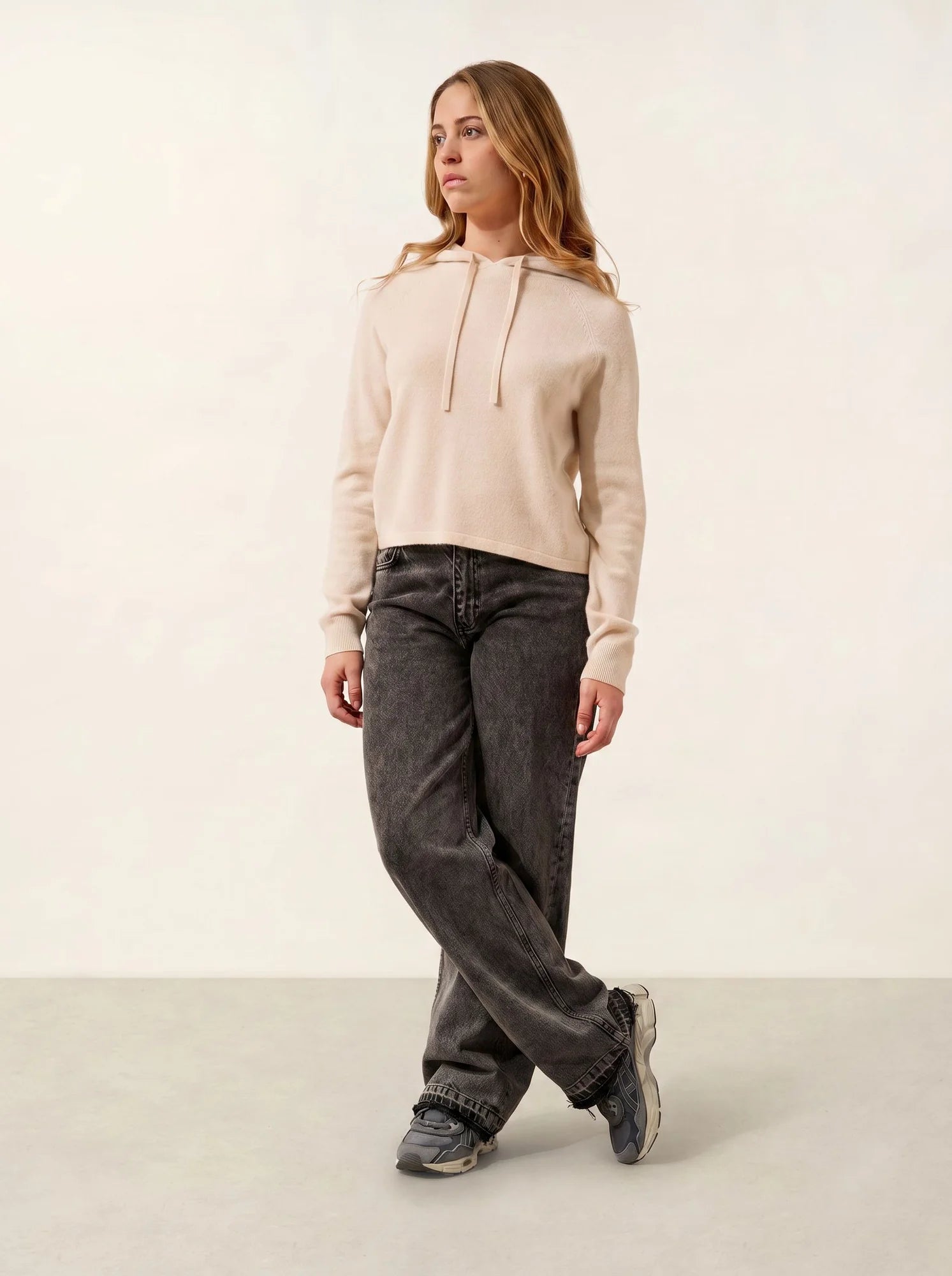 YARLSIDE Pull Capuche Neige