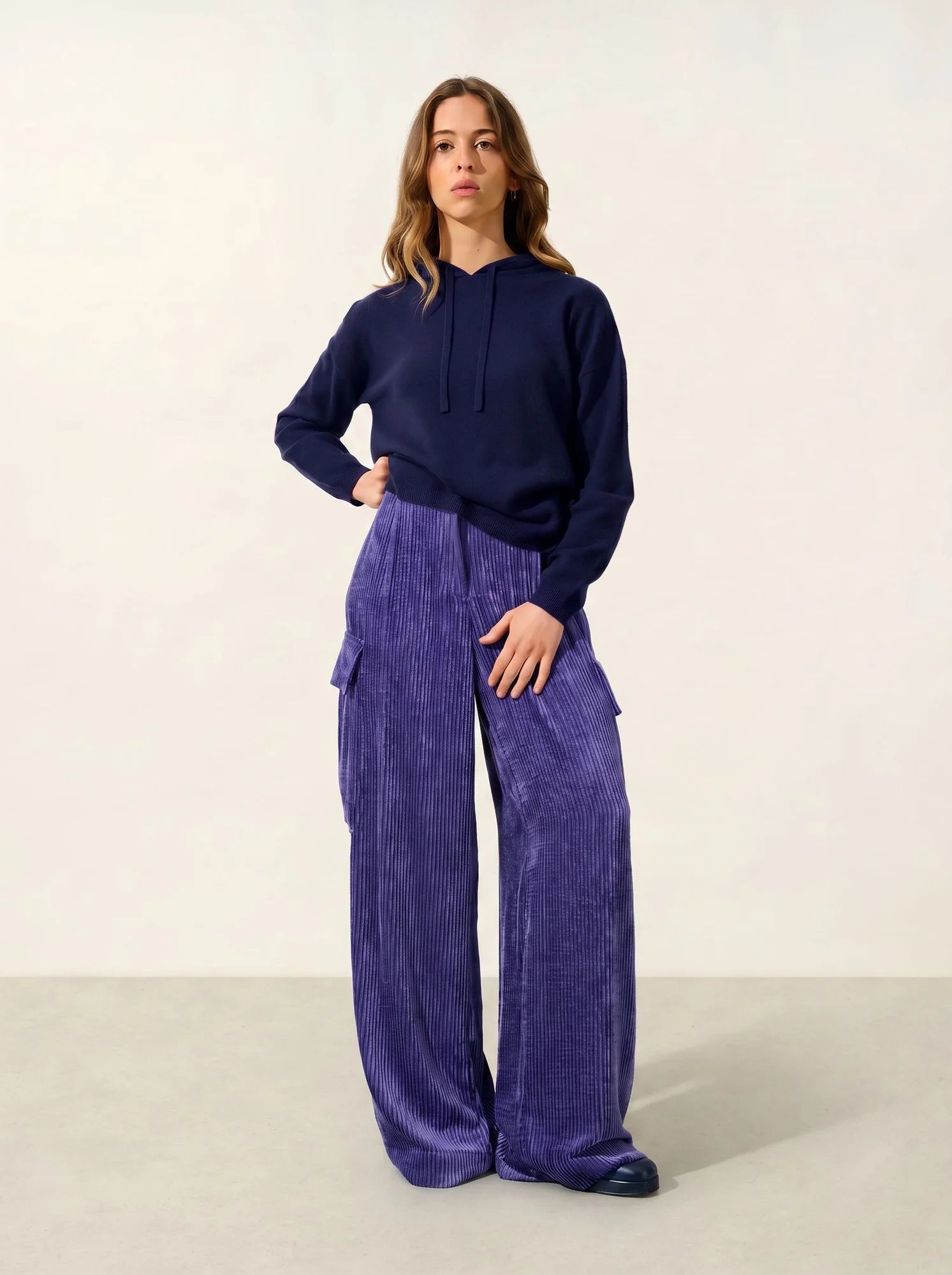 DORTE Pull Capuche Bleu Marine
