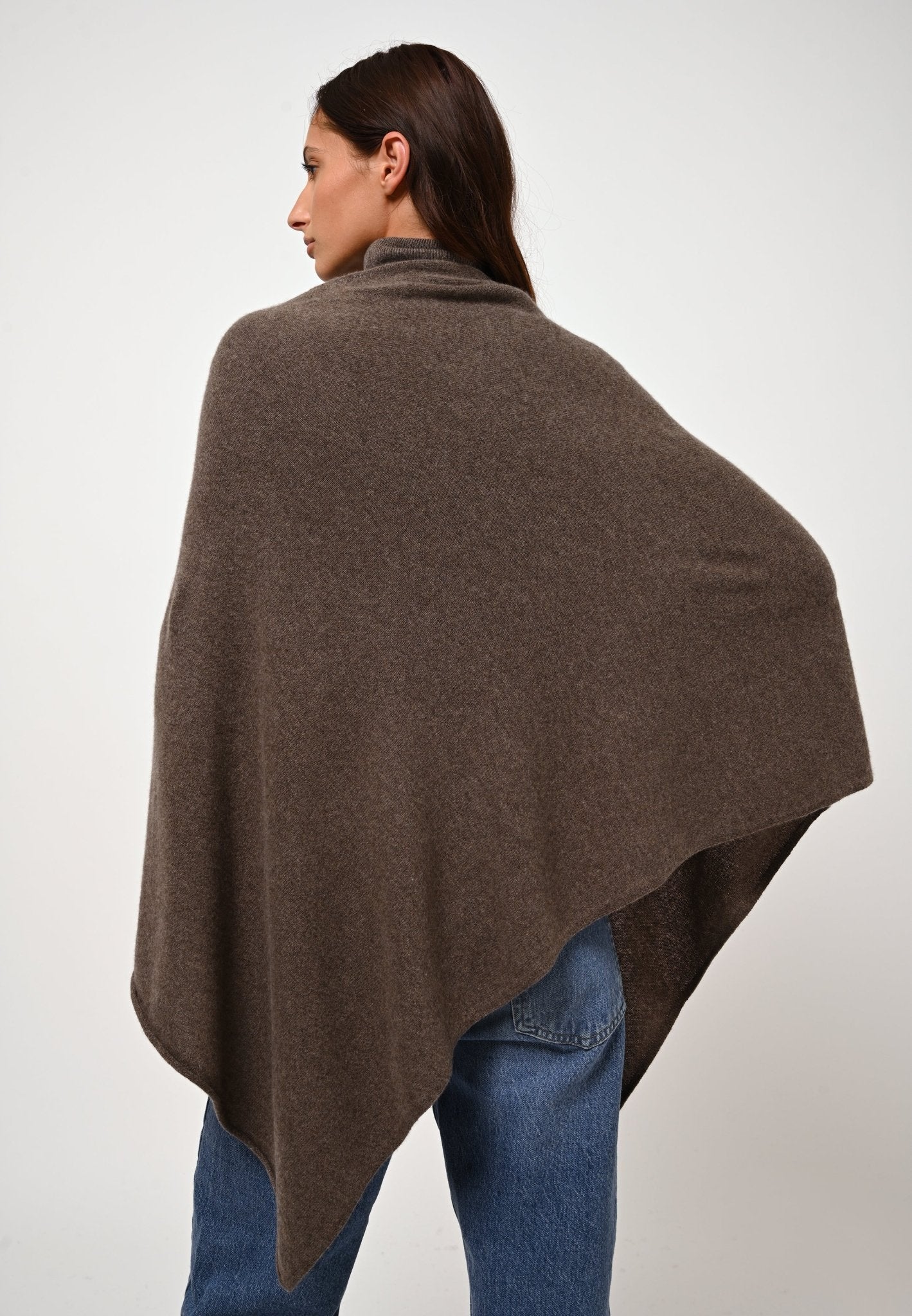 CARRA poncho taupe chiné 100% cachemire